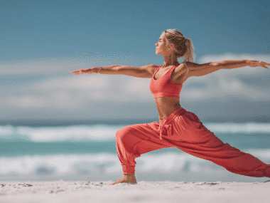 Костите са живи тъкани, които се обновяват ежедневно. Научете как храненето, движението и добавките поддържат тяхната сила и здравина.