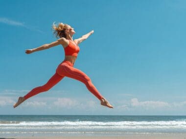 Хроничното нискостепенно възпаление не е диагноза, а процес. Разберете как се отключва и как тялото може да възстанови баланса си.